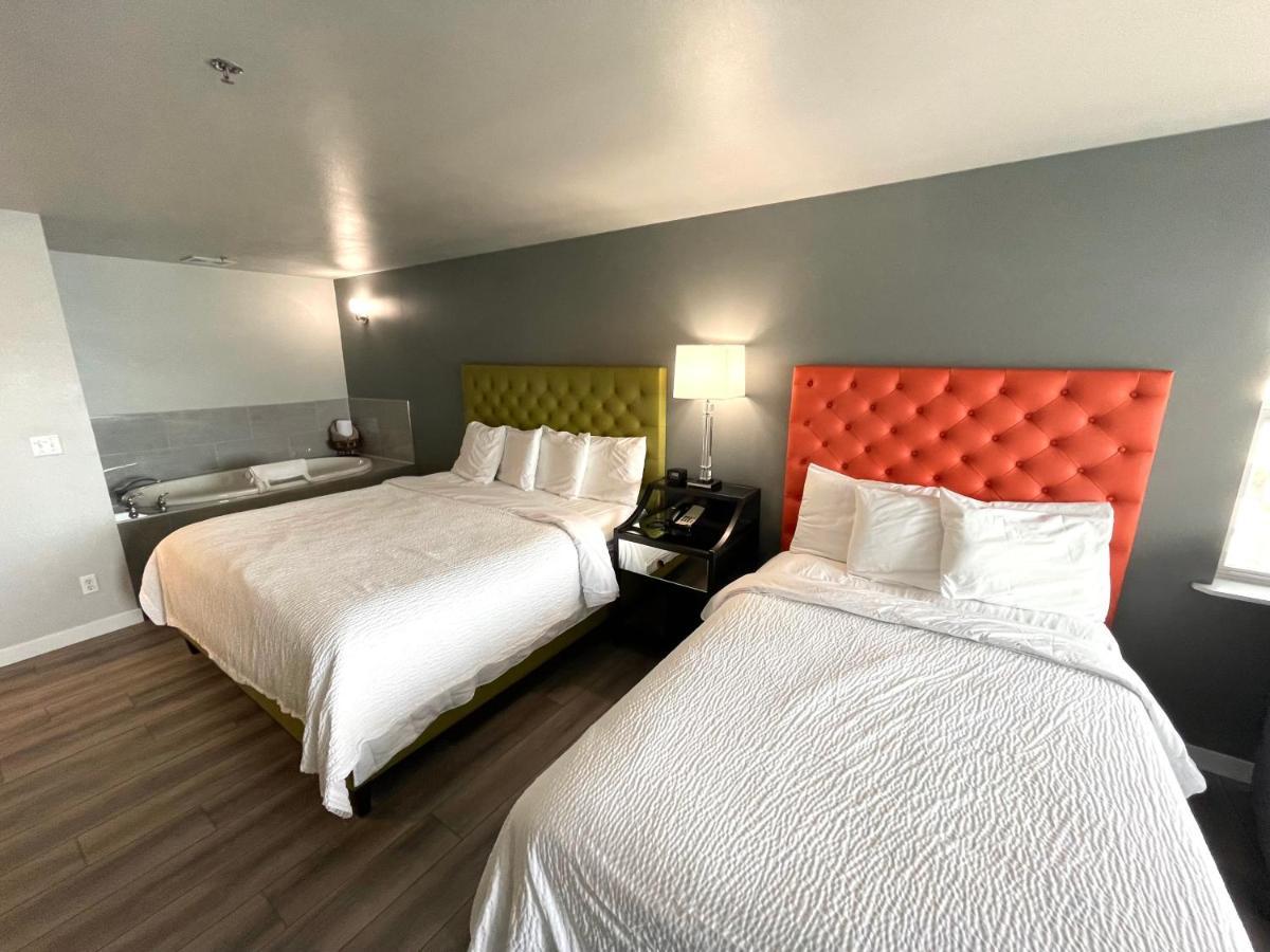 Tides Inn & Suites Порт-Таунсенд Екстер'єр фото