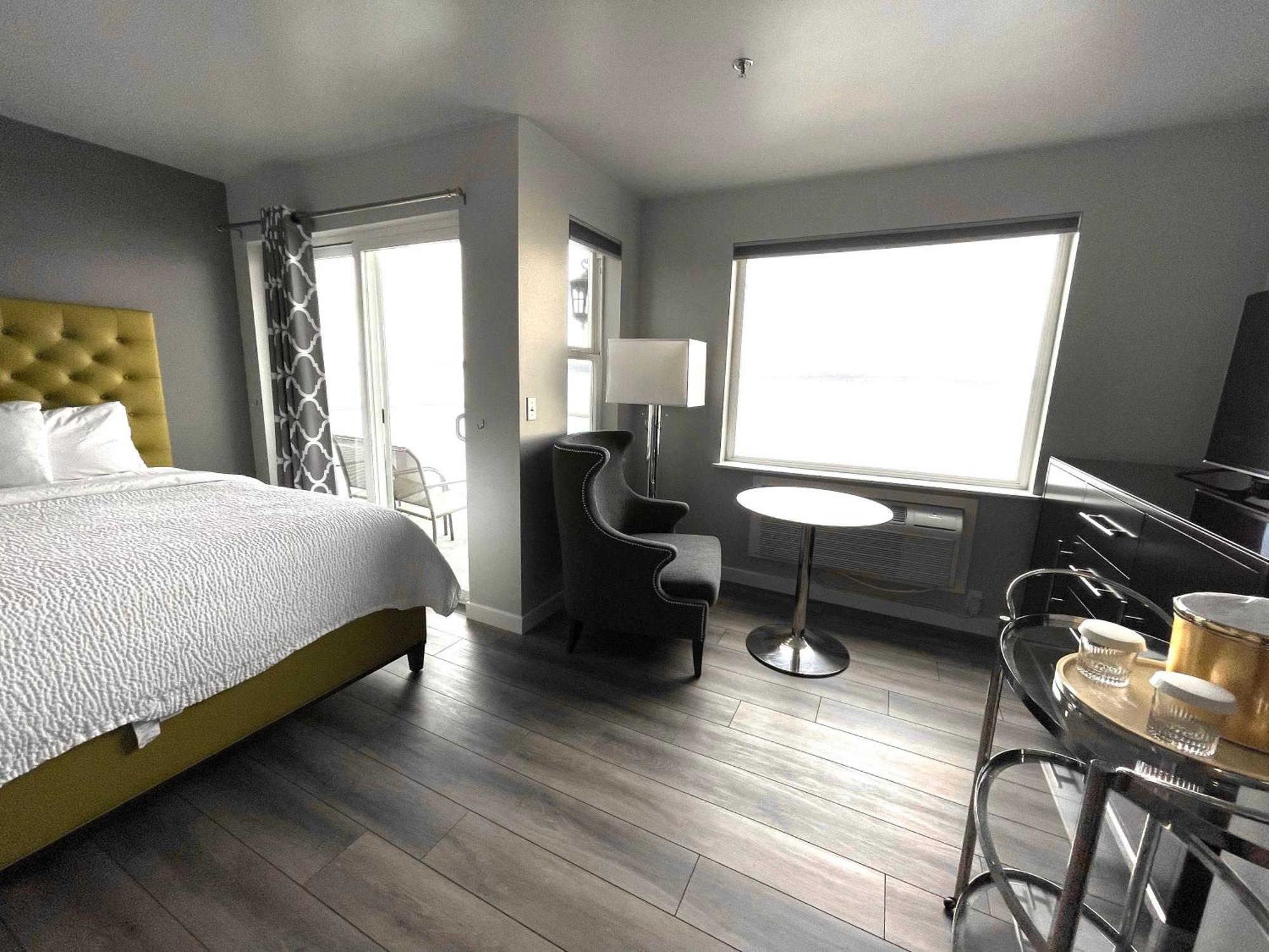 Tides Inn & Suites Порт-Таунсенд Номер фото